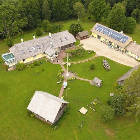 Nurka Talu Pension Piirumi Buitenkant foto