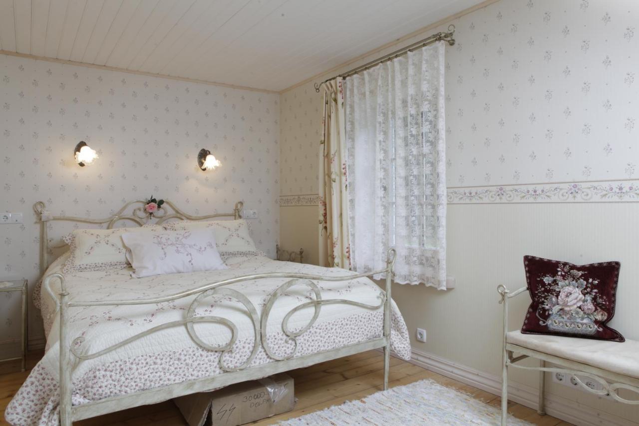 Nurka Talu Pension Piirumi Buitenkant foto