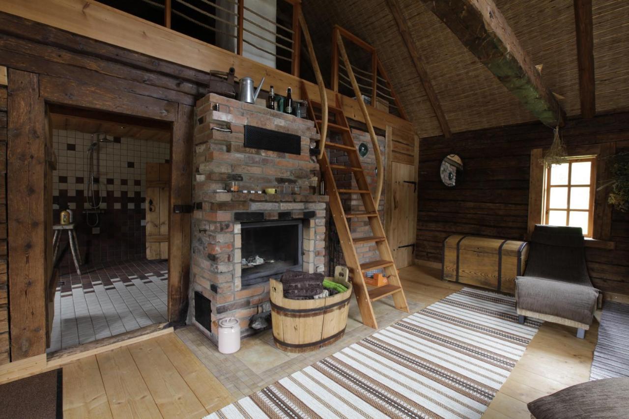 Nurka Talu Pension Piirumi Buitenkant foto