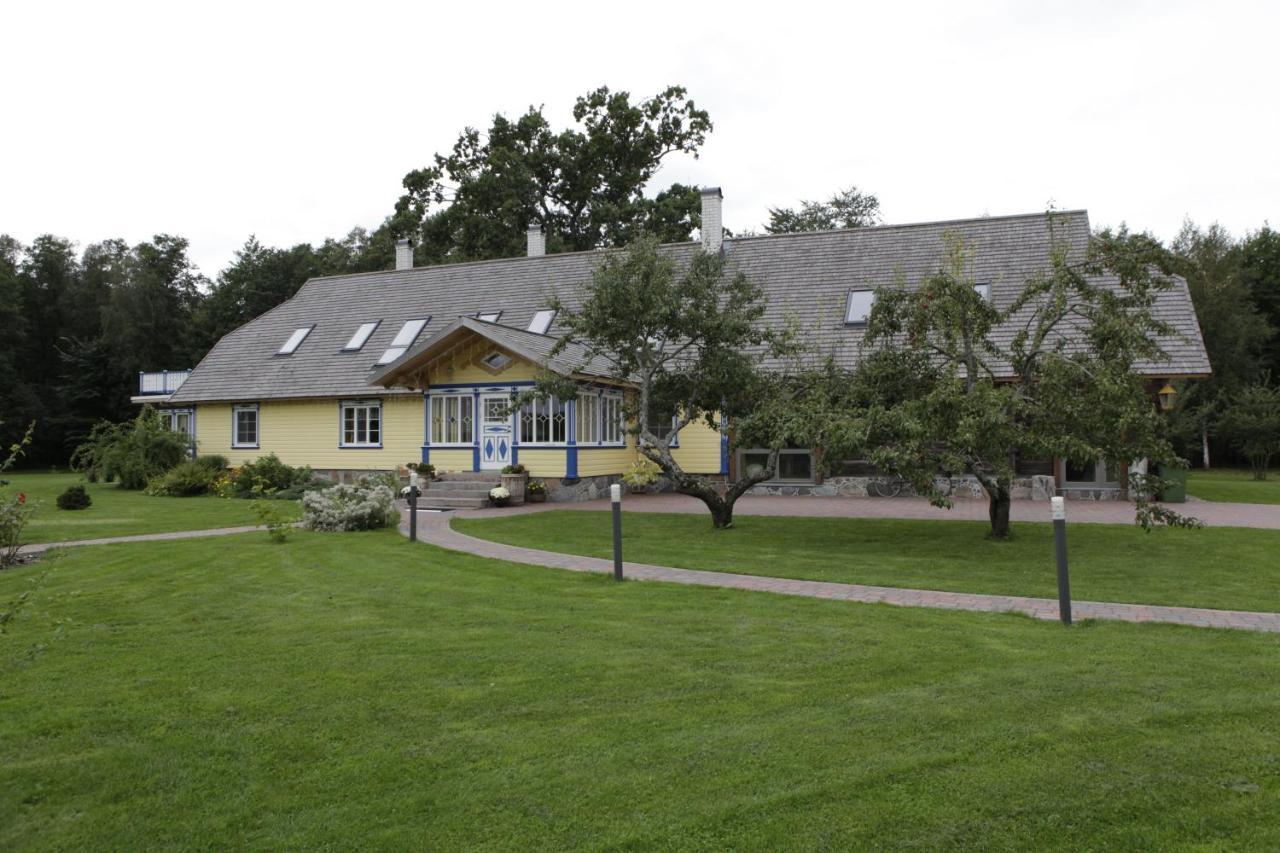 Nurka Talu Pension Piirumi Buitenkant foto