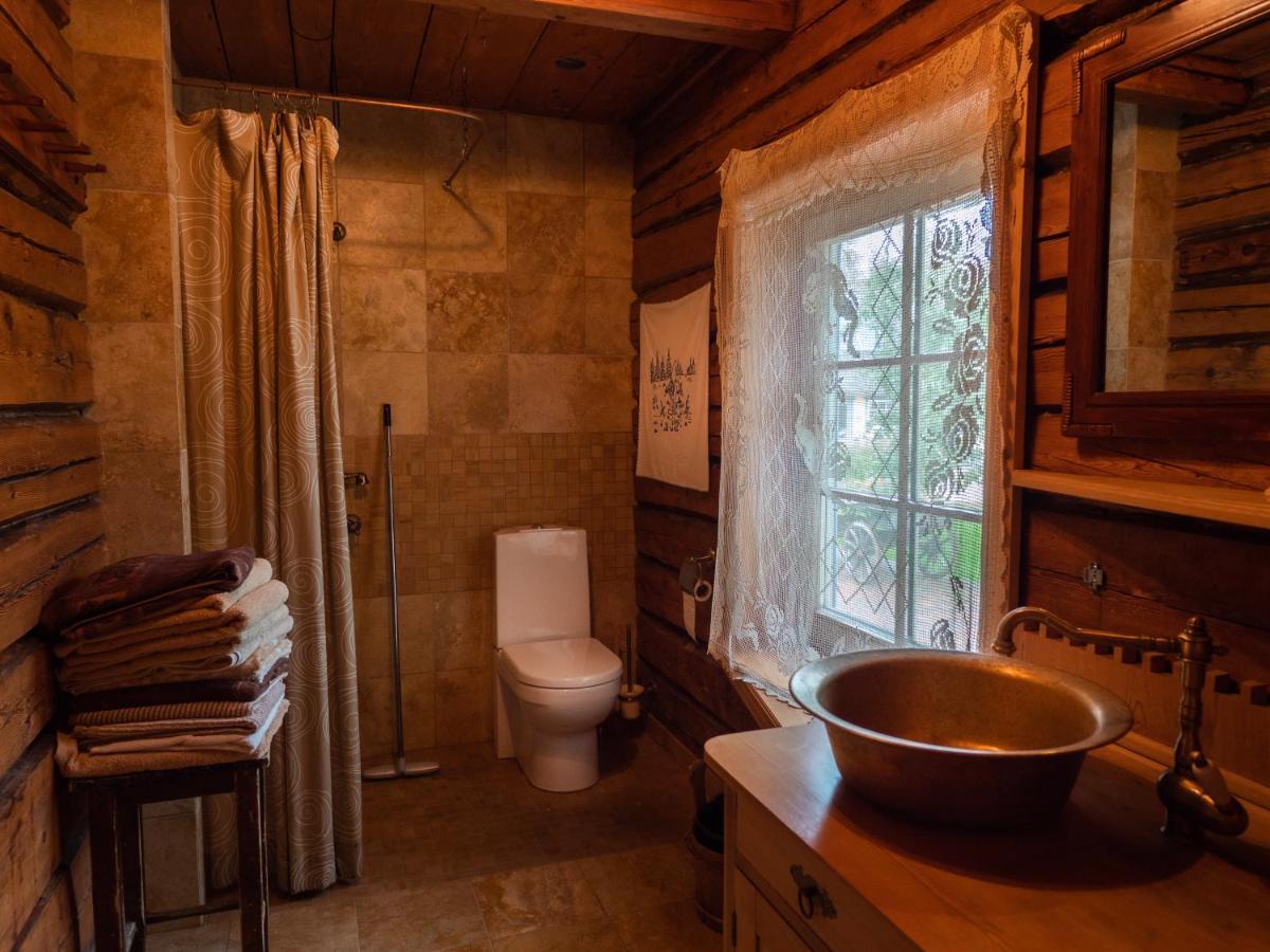 Nurka Talu Pension Piirumi Buitenkant foto