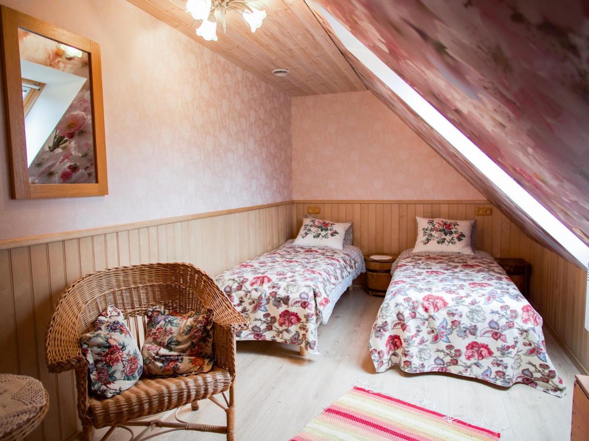 Nurka Talu Pension Piirumi Buitenkant foto